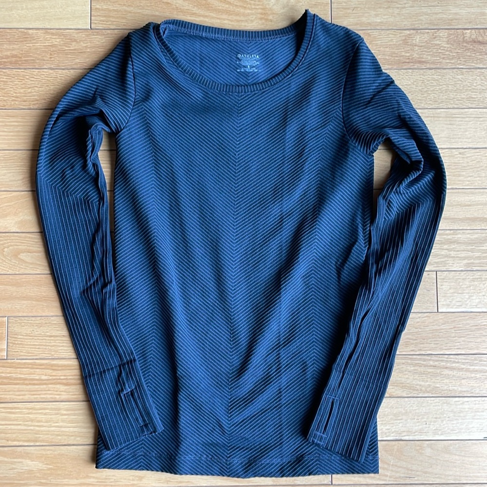 Long Sleeve Winter Workout Top by Athleta Size Small Blue/Gray Colors